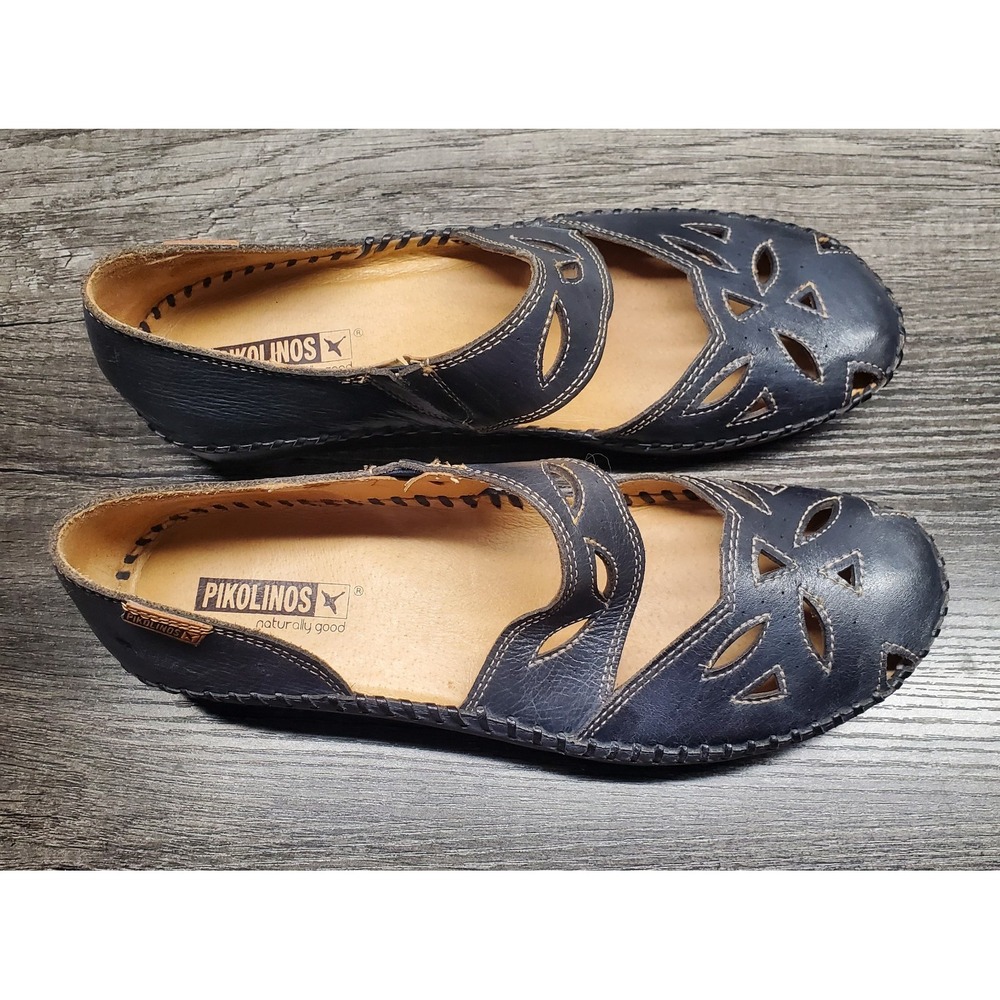 Pikolinos Puerto Vallarta Mary Jane Flats Womens 38 Navy Leather Cut Outs EUC